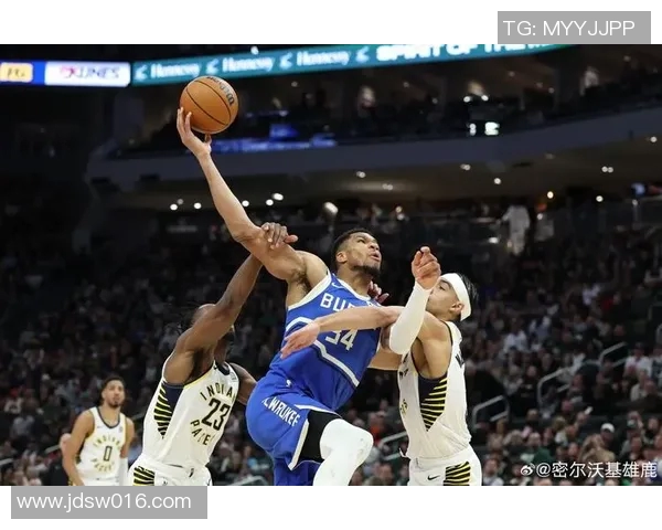 尼克斯惨遭雄鹿完胜，球队失去季后赛希望